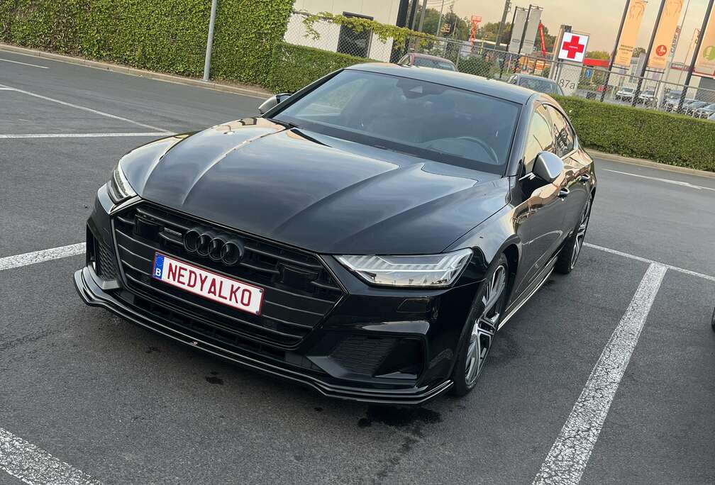 Audi 55 TFSI quattro S tronic
