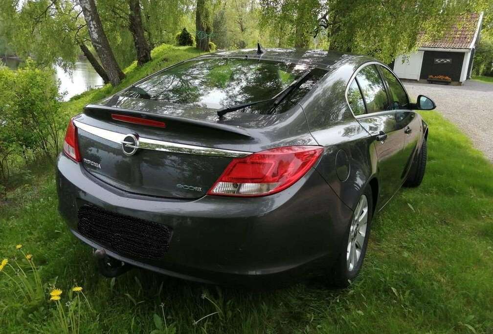 Opel Insignia 2.0 CDTi Cosmo DPF