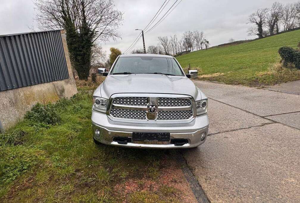 Dodge Laramie