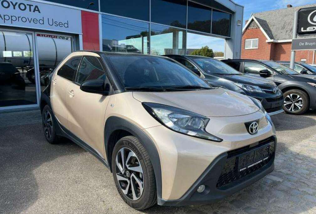 Toyota X pulse