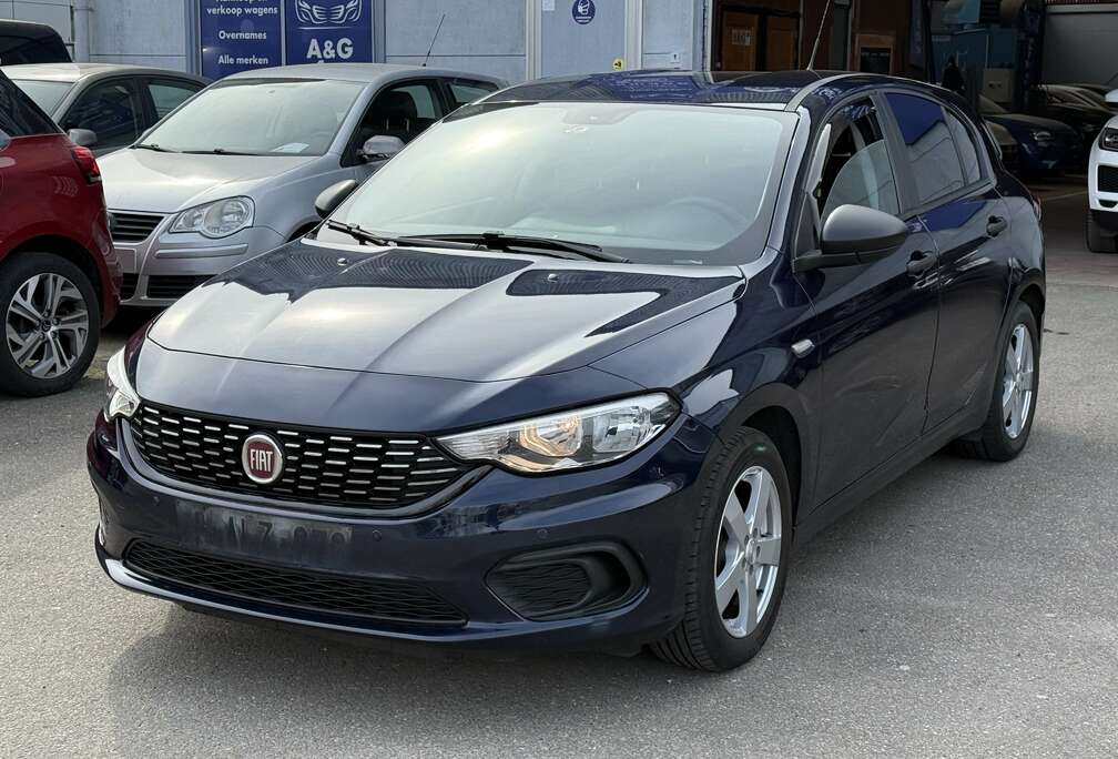 Fiat 1.4 Lounge 12Maand Mois Garantie