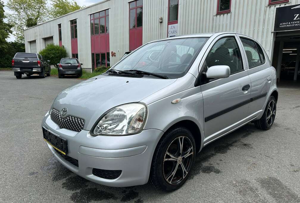 Toyota 1.3i VVT-i 16v Linea Sol / export uniquement