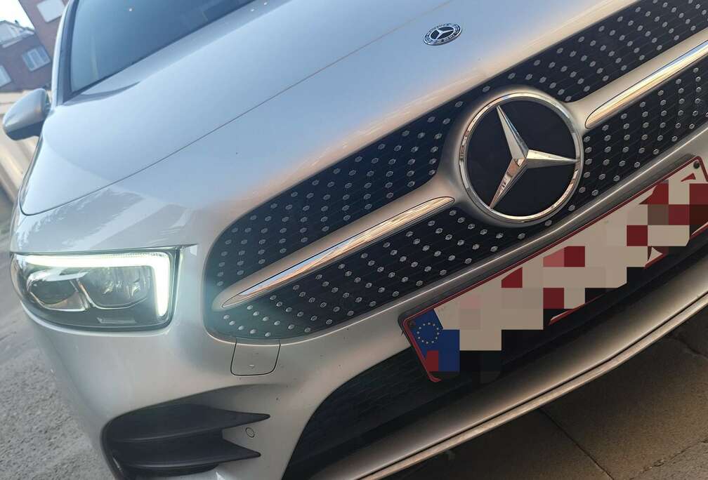 Mercedes-Benz AMG Line