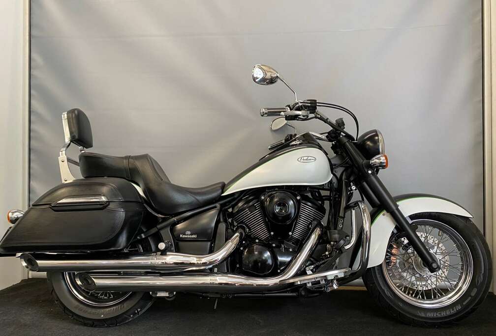 KAWASAKI VN 900 *** VERKOCHT-VENDU***