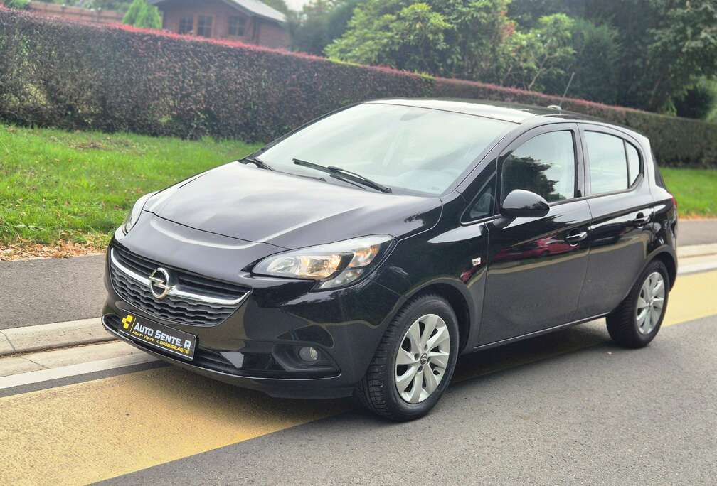 Opel Corsa 1.2i Black Edition