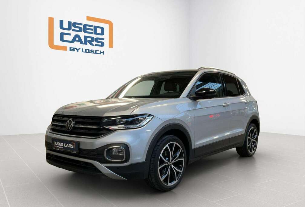 Volkswagen Style+DSG+NAVI+RearView+AHK