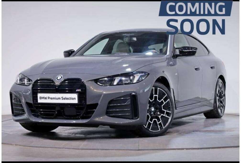 BMW M50 xDrive Gran Coupé Kit M Sport