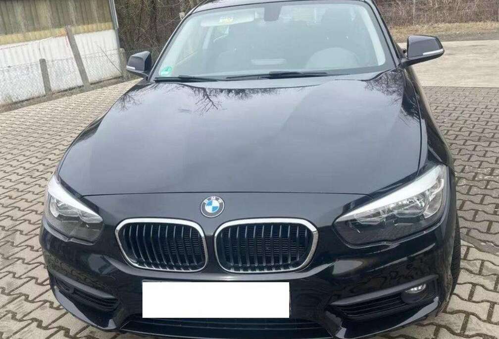 BMW BMW 118 coupé essence (automatique)