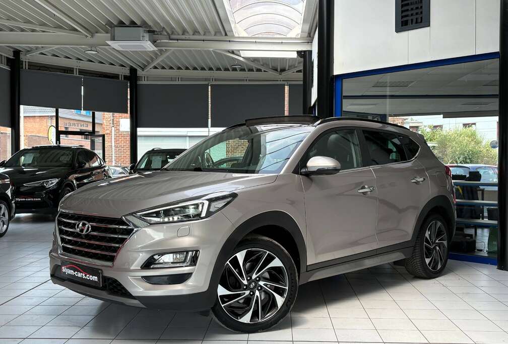 Hyundai Tucson 1.6 CRDi *XENON * CUIR * TOIT * GPS * CAMERA * CARPLAY * JANTES *
