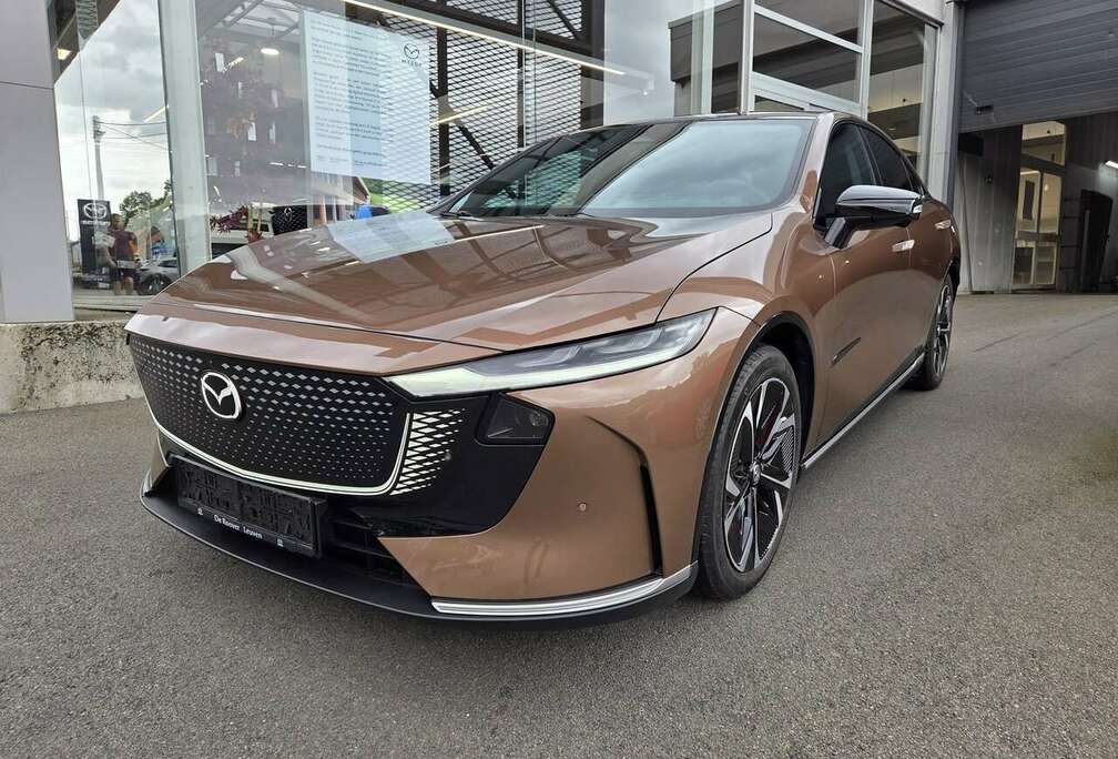 Mazda Takumi - Sporty Black Interieur 68,8kWh