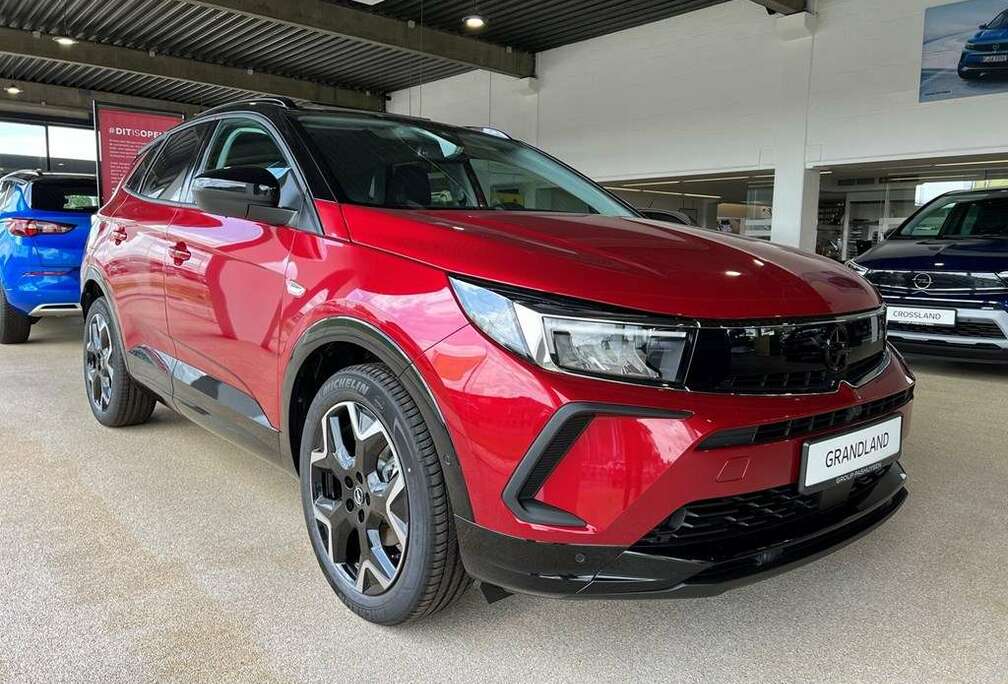 Opel GS Line 1.2 Turbo Start/Stop MT6 130ch