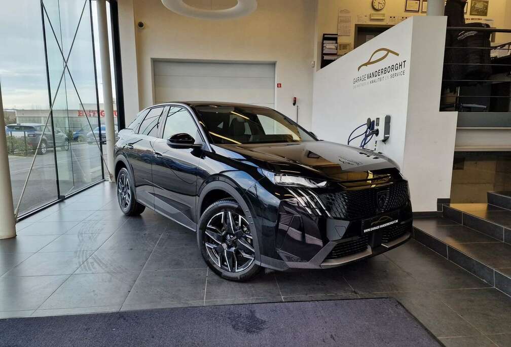 Peugeot ALLURE HYBRIDE BEZINE AUTOMAAT NIEUW 0 KM