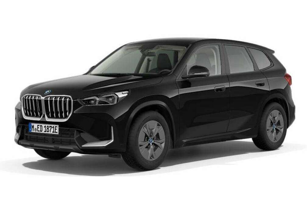 BMW xDrive30 / HUD /360CAM /DRIV. PROF/ TRKHK /KEYLESS
