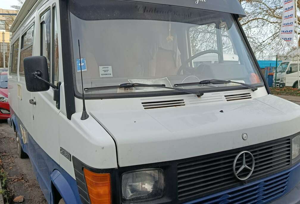 Mercedes-Benz T1 208D Camper 1991