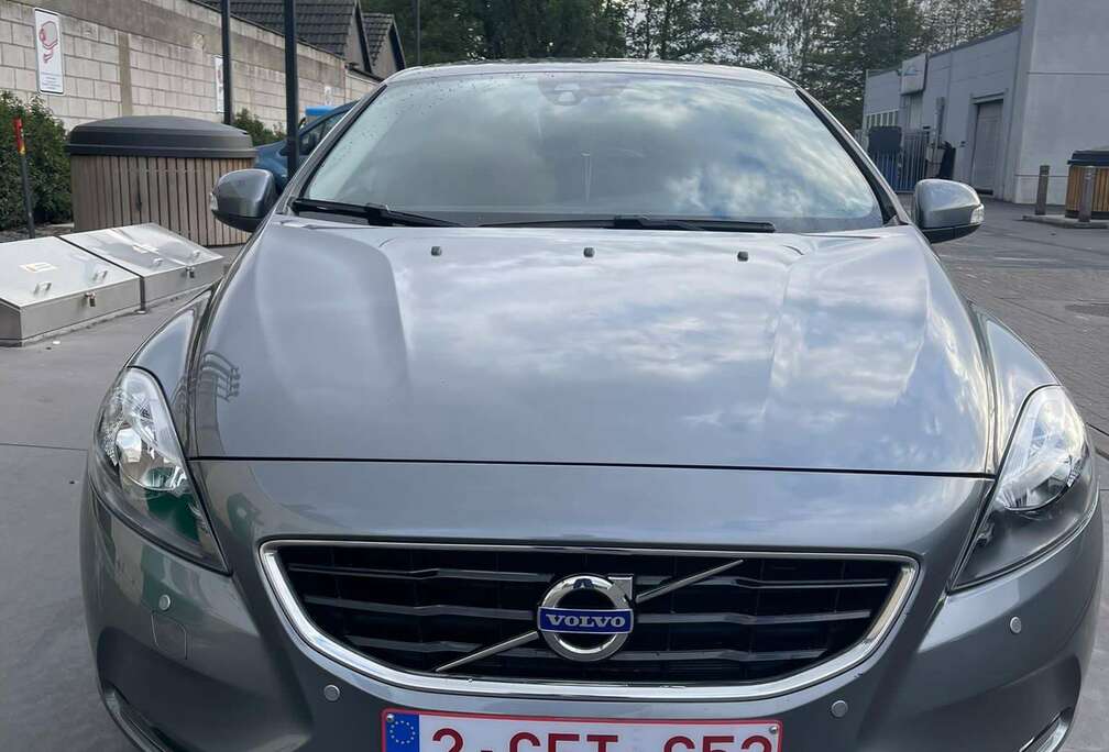 Volvo D2 Geartronic Kinetic