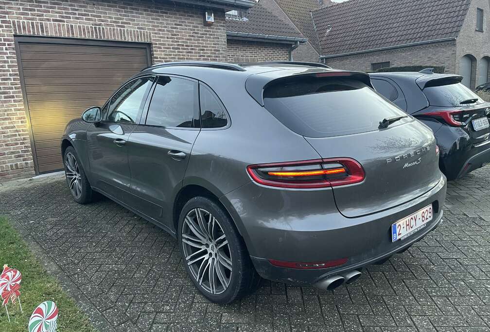 Porsche S 3.0 V6 Bi-Turbo PDK