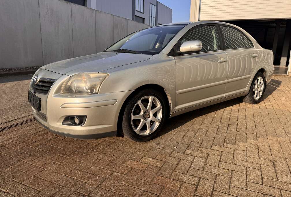 Toyota 1.8 VVT-i Sol Export Only