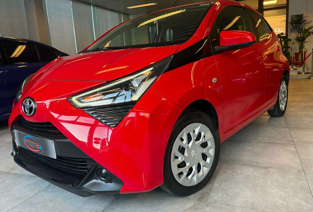 Toyota Aygo 1.0i VVT-i x-play*CAMERA*EURO6D*
