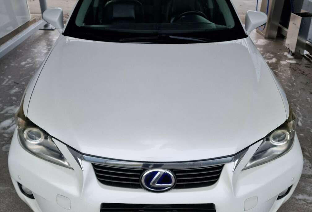 Lexus CT 200h