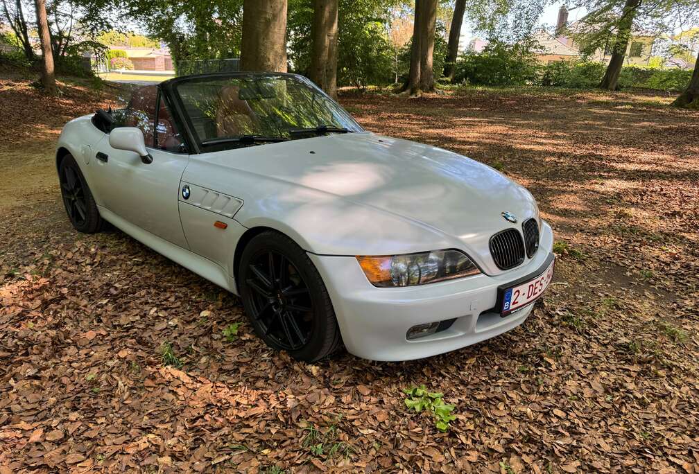 BMW 1.8i