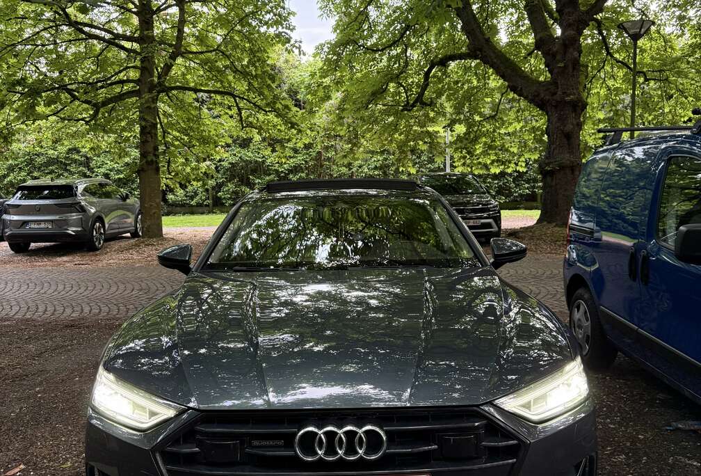 Audi PHEV 55 TFSI e Quattro S tronic