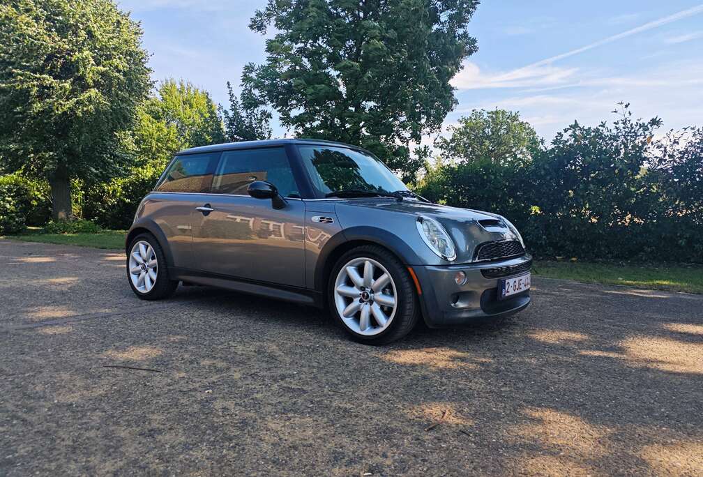 MINI Mini 1.6i 16v Cooper
