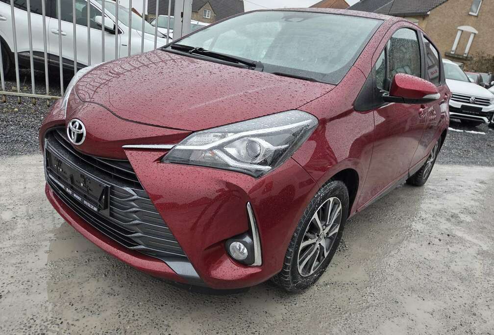 Toyota 1,5-Dual-VVT-iE Y20 ClubNAVICAMCRUIS1JGARANTIE