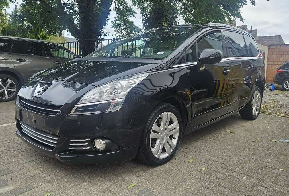 Peugeot 5008 2.0 HDi Allure FAP