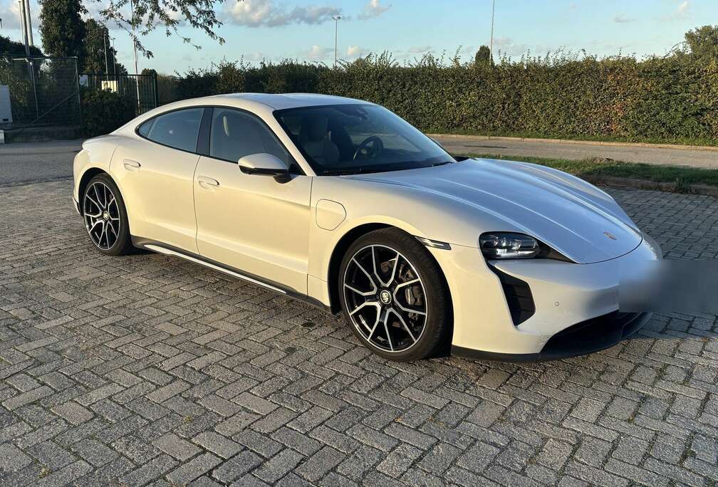 Porsche 93.4 kWh