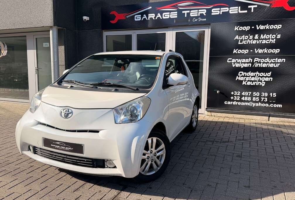 Toyota iQ 1.0i VVT-i Terra