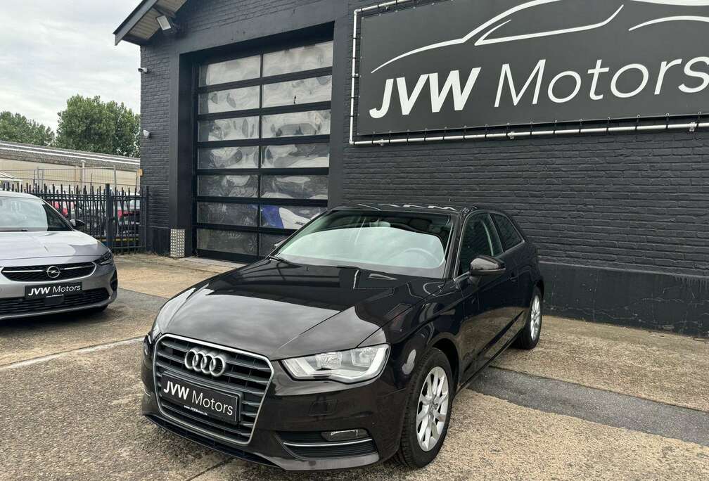 Audi 1.6TDI * NAVI * 2013