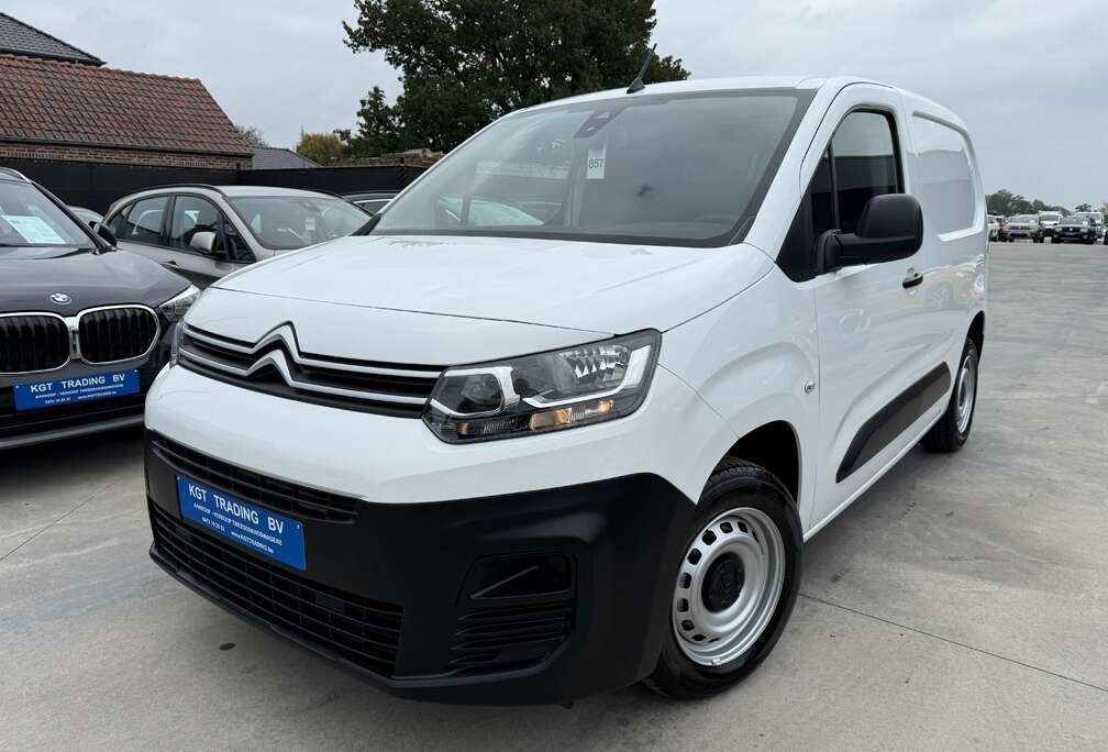 Citroen 1.2i PURETECH LICHTE VRACHT DAB BLUETOOTH PDC A/C