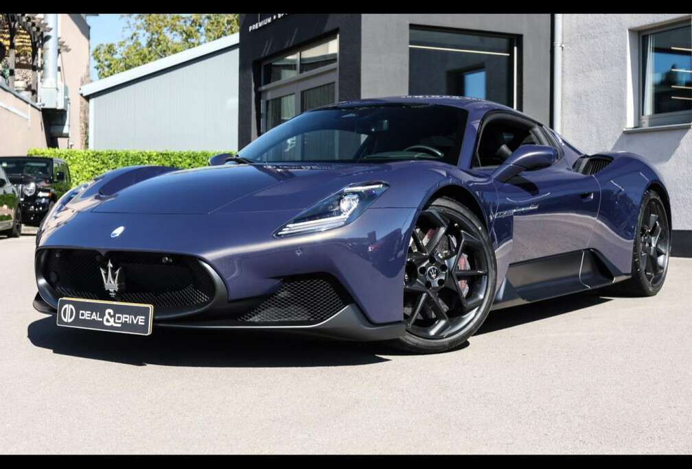 Maserati 3.0 V6 630NIGHT INTERACTIONFUORISERIEKERAMIK