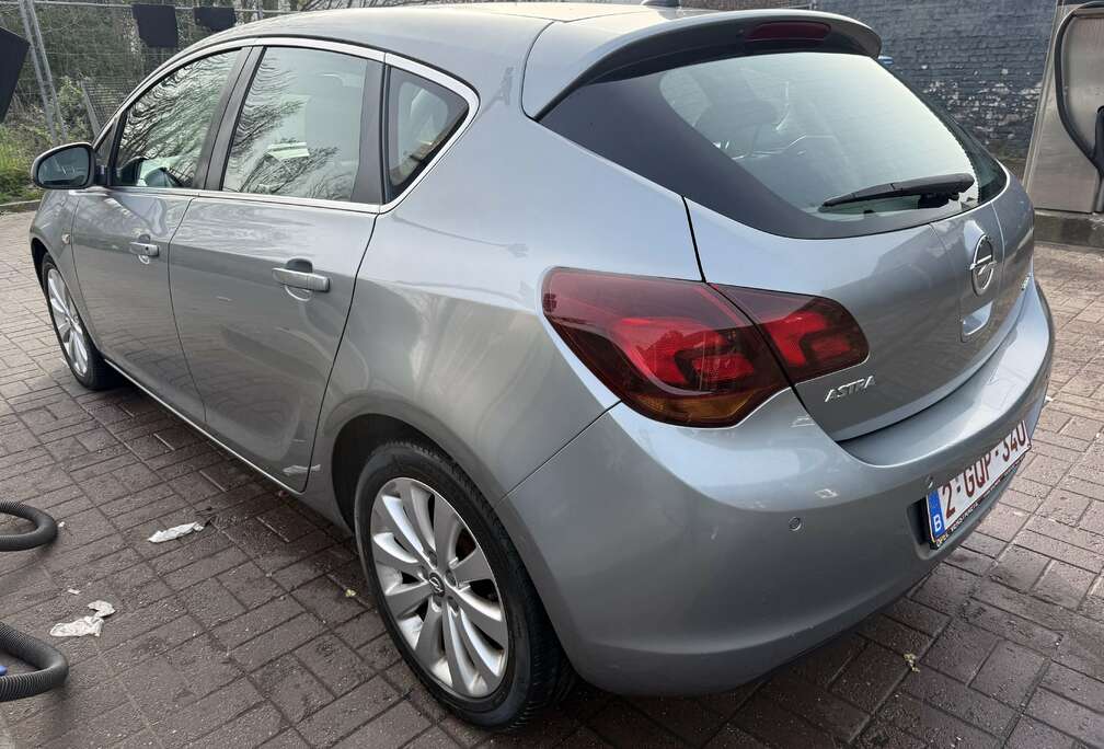 Opel 1.3 CDTi ecoFLEX Sport Start&Stop DPF