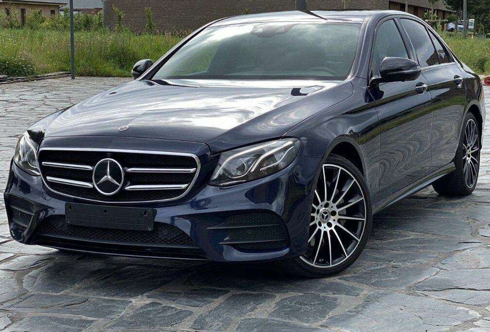 Mercedes-Benz E220d AMG Pack - Full option -