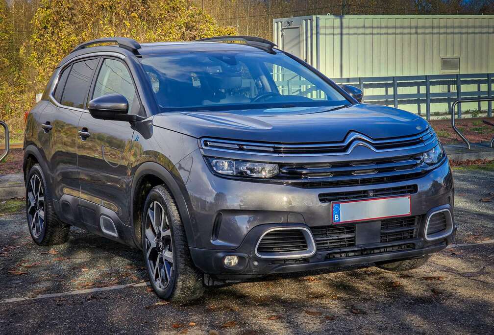 Citroen C5 Aircross Hybrid 225 e.EAT8 SHINE PACK