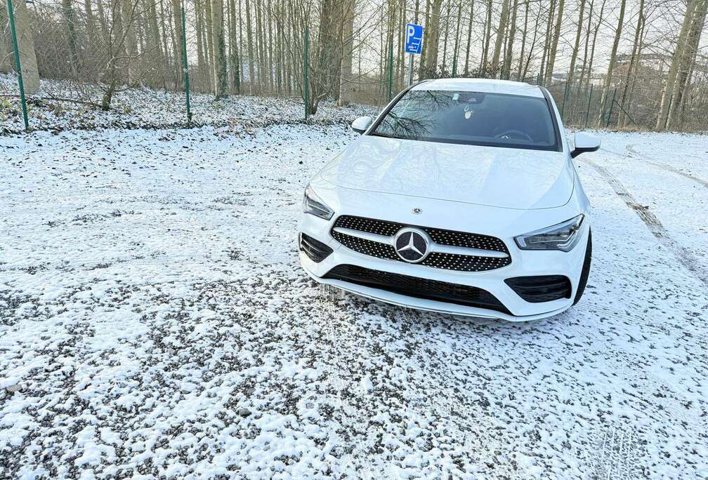 Mercedes-Benz CLA 180 d AMG Line