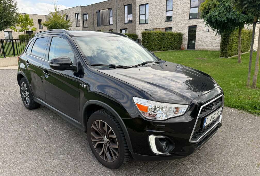 Mitsubishi ASX 1.6i 2WD Intense (EURO6) Toit Pano 1er propriétaire
