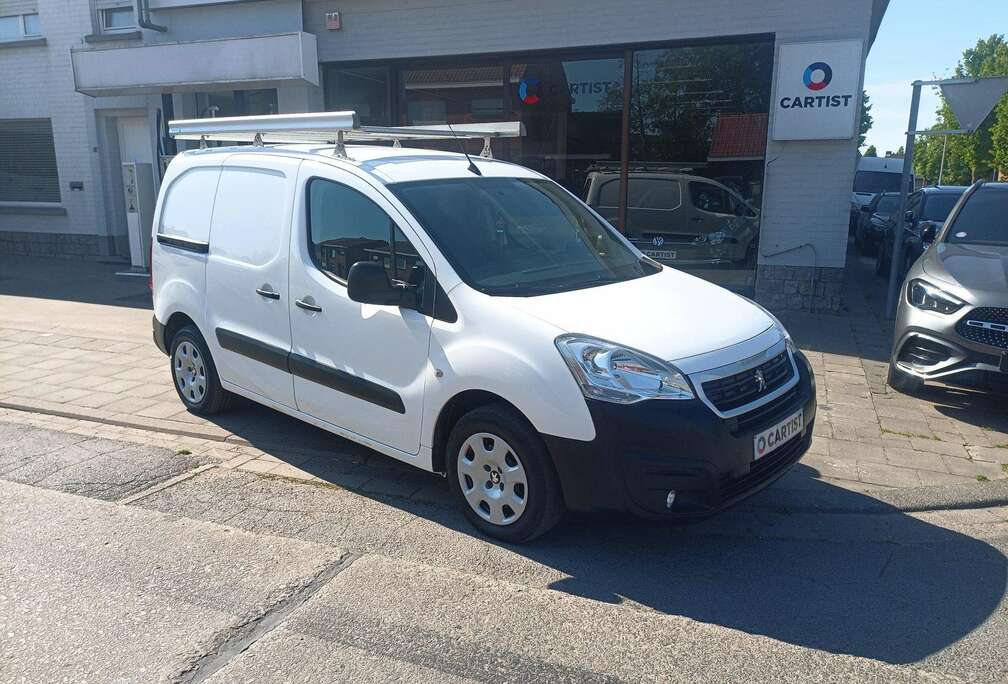 Peugeot 1.6 HDi 115 L1 AIRCO/NAVI/CAMERA