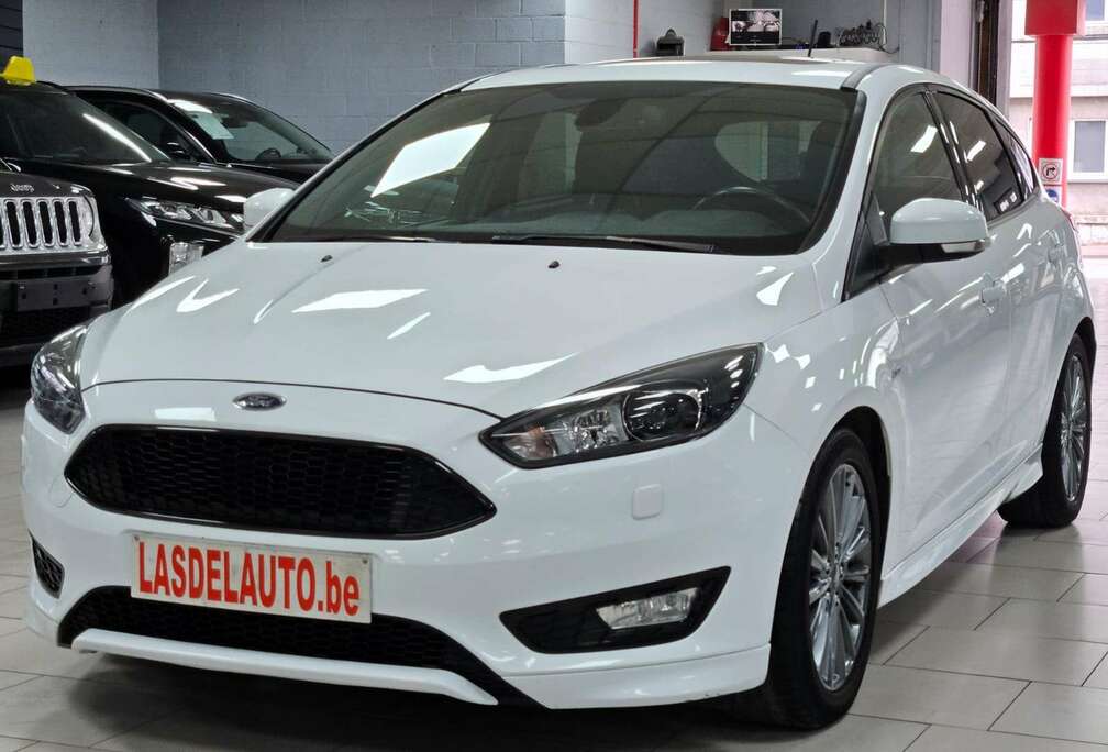 Ford 1.0i EcoBoost ST Line Carplay Android Gps Blue Pano Ouvrant Cruise Clim CAMERA Sensors Bi-XENON