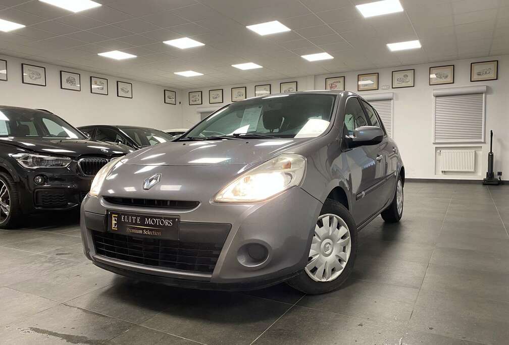 Renault Clio 1.5 dCi Authentique 1ERMAIN / CARNET COMPLET / AUTOMATIQUE / BONNE ETAT