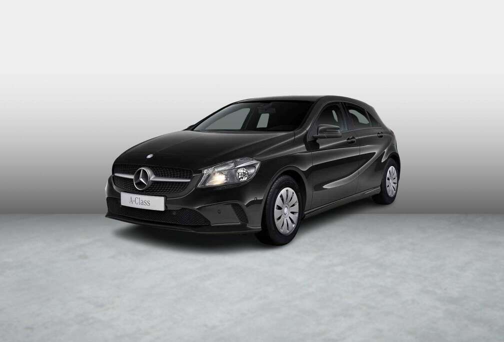Mercedes-Benz Hatchback Business Line  Parkeer Pack