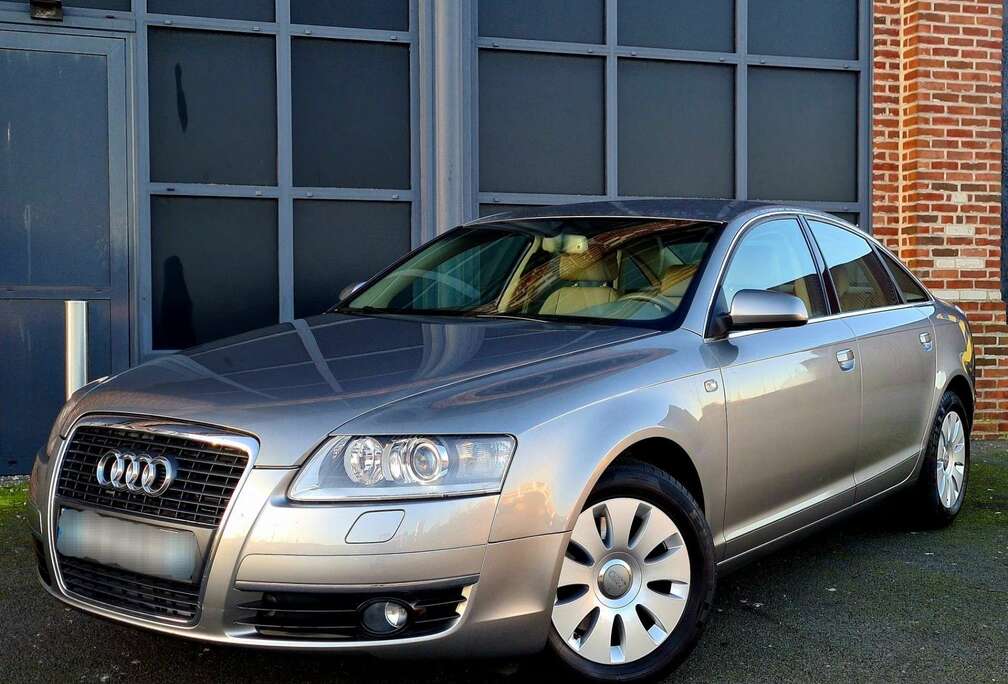 Audi 2.0 TDi 140 Ambition Luxe / Xénon / Cuir / Gps