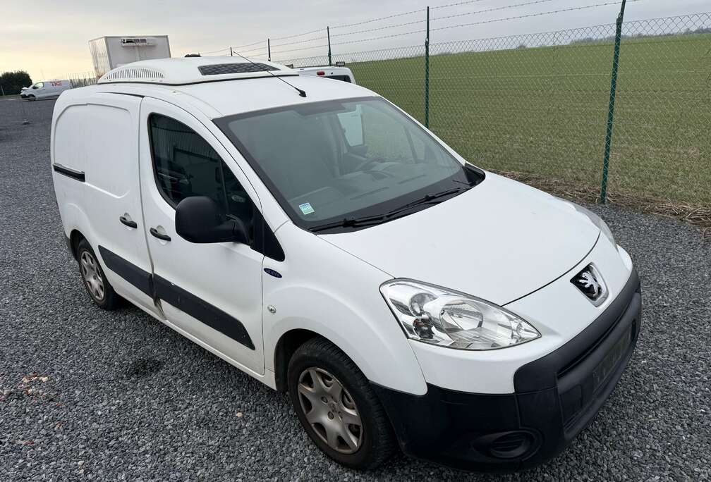 Peugeot 1.6 HDi L1H1 Confort 120 FAP ( Frigo )