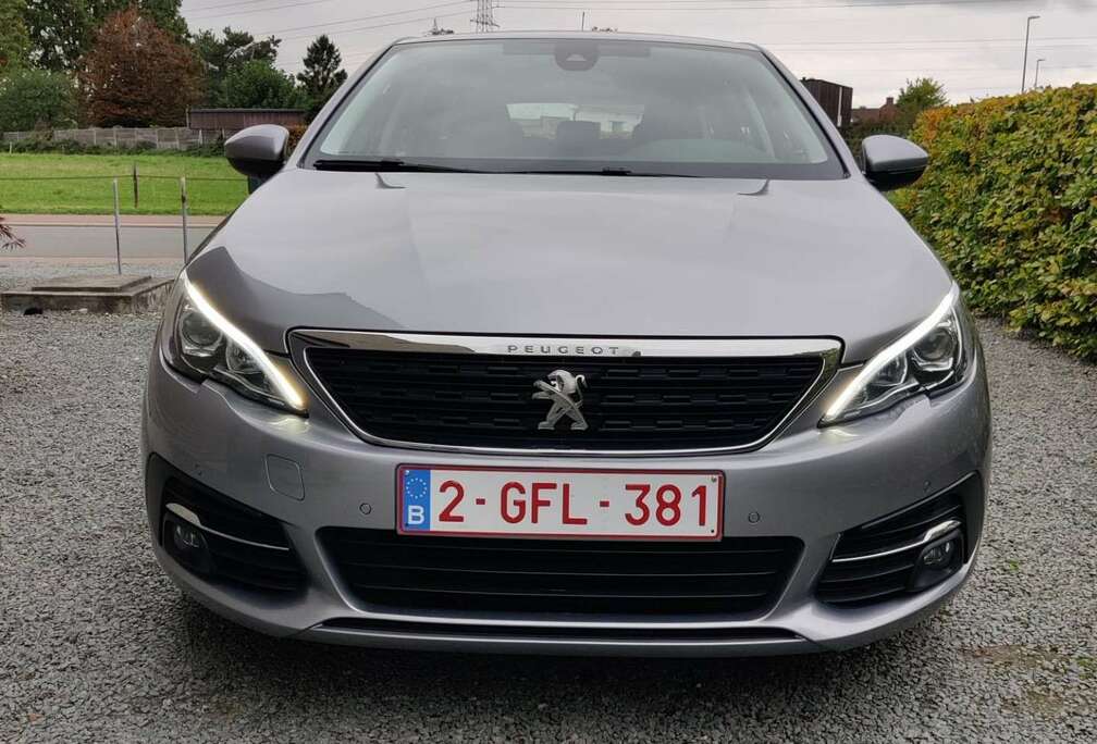 Peugeot SW BlueHDi 130 EAT8 Stop & Start Active Pack