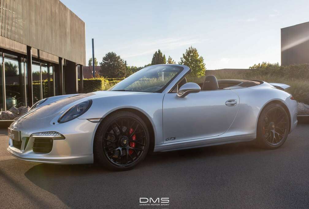 Porsche Carrera 4 GTS