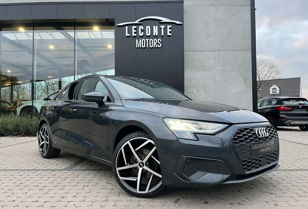 Audi A3 30 TFSI Berline S-Tronic Sportzetels/Camera/...