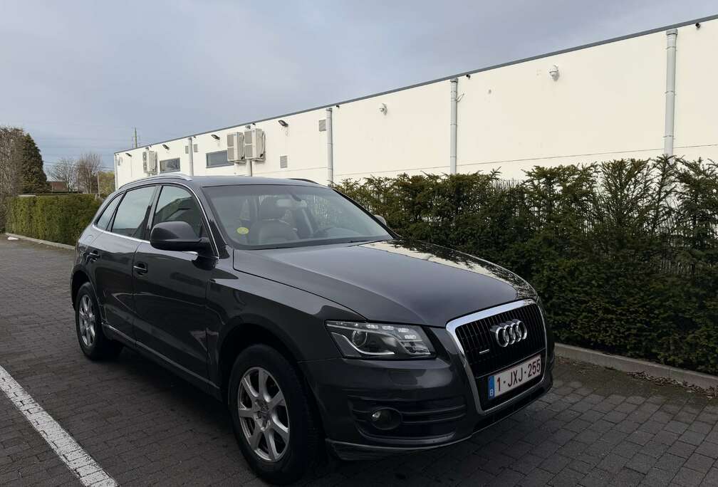 Audi Q5 3.0 TDi V6 Quattro S line DPF S tronic