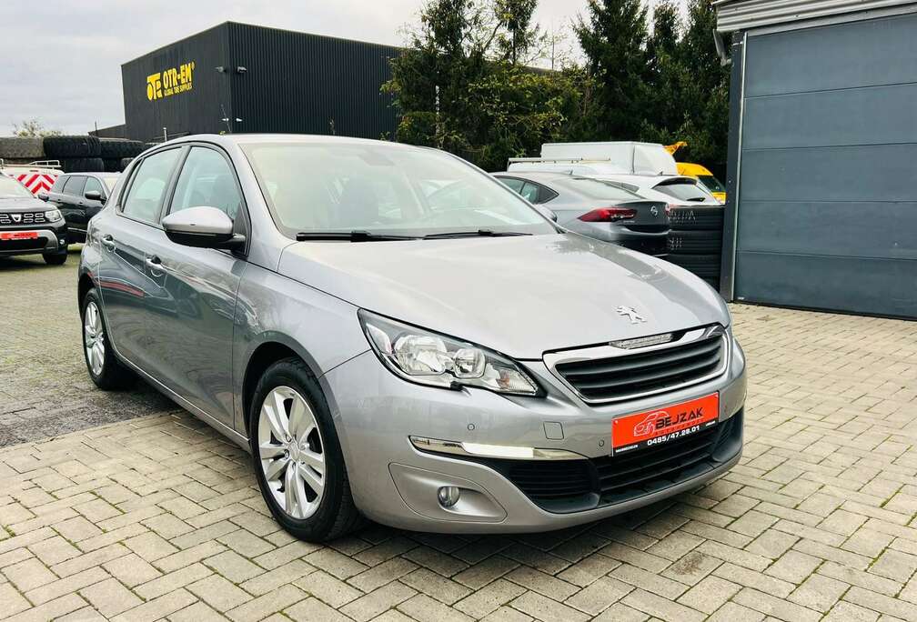 Peugeot Allure 1.2i 1J garantie