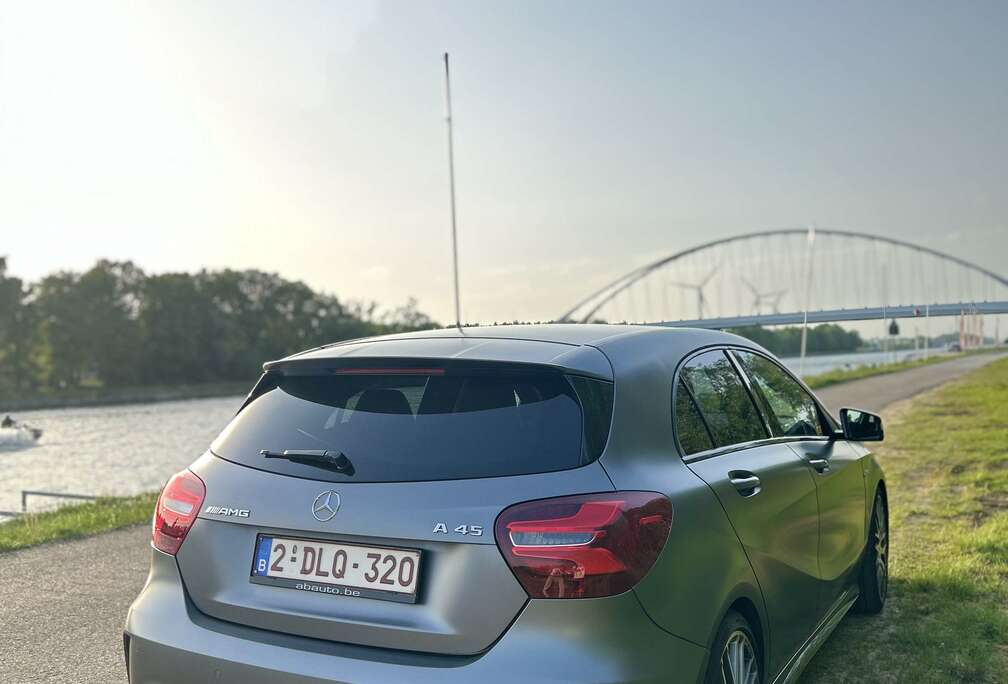 Mercedes-Benz 4Matic Speedshift 7G-DCT